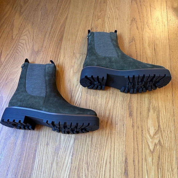 Olive Green Suede Chelsea Boots for Women - Picture 4 of 8